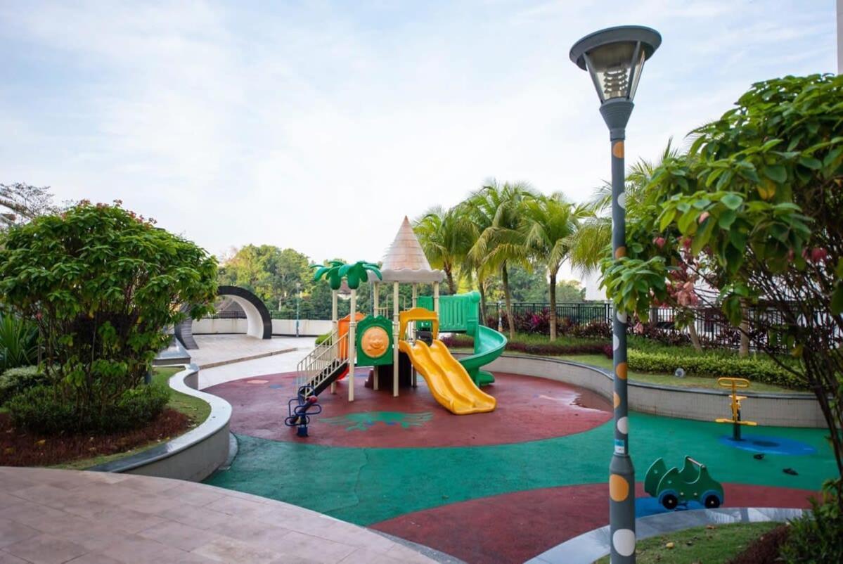 Comfy 3Br Apt In Danga Bay Free Parking Sea View Johor Bahru Exteriér fotografie