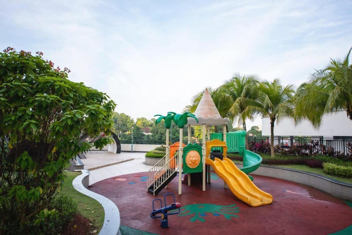 Comfy 3Br Apt In Danga Bay Free Parking Sea View Johor Bahru Exteriér fotografie